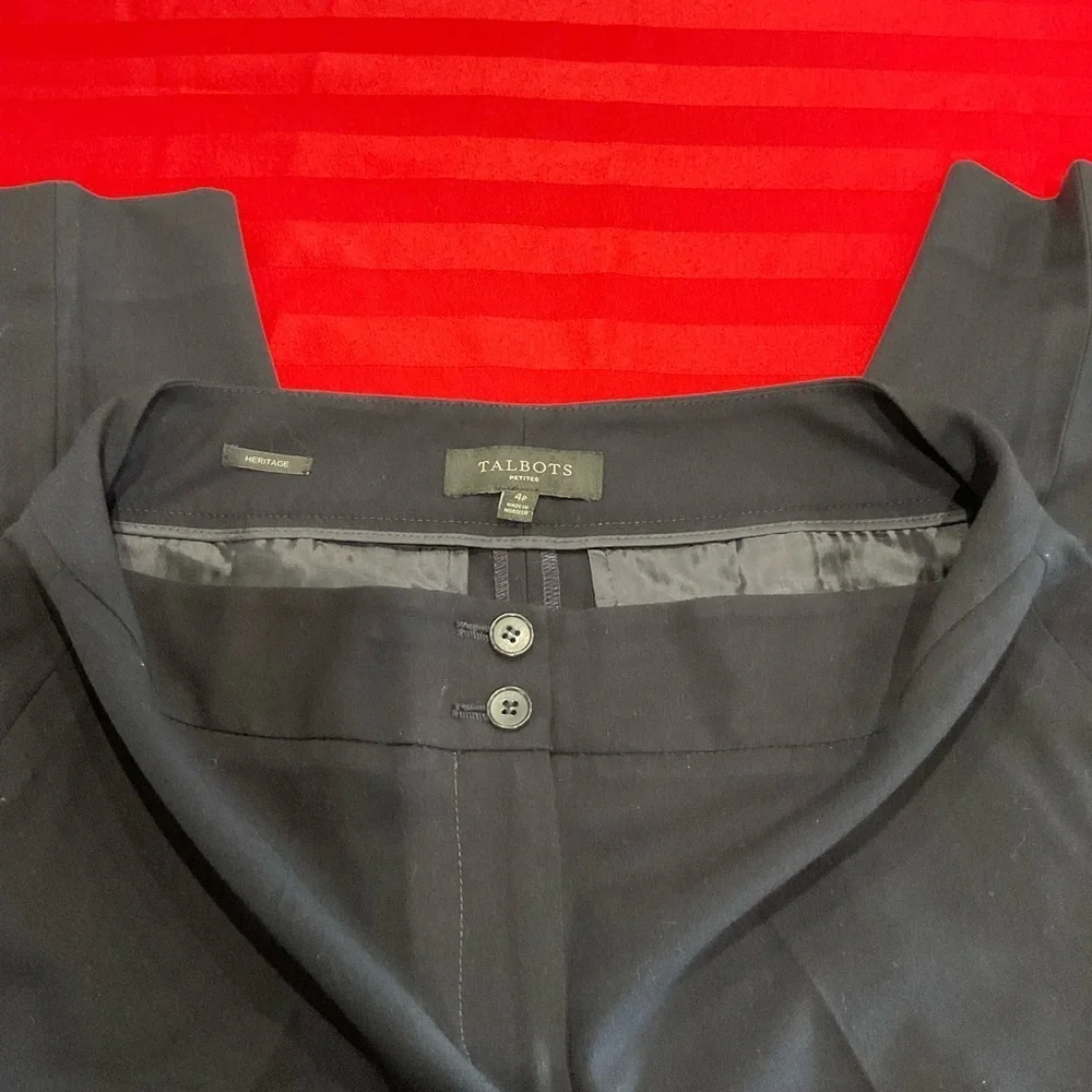 Talbots Heritage Fit Crop Pants Dressy Dark Navy Tailored Women’s Size 4 Petite - Picture 3 of 10